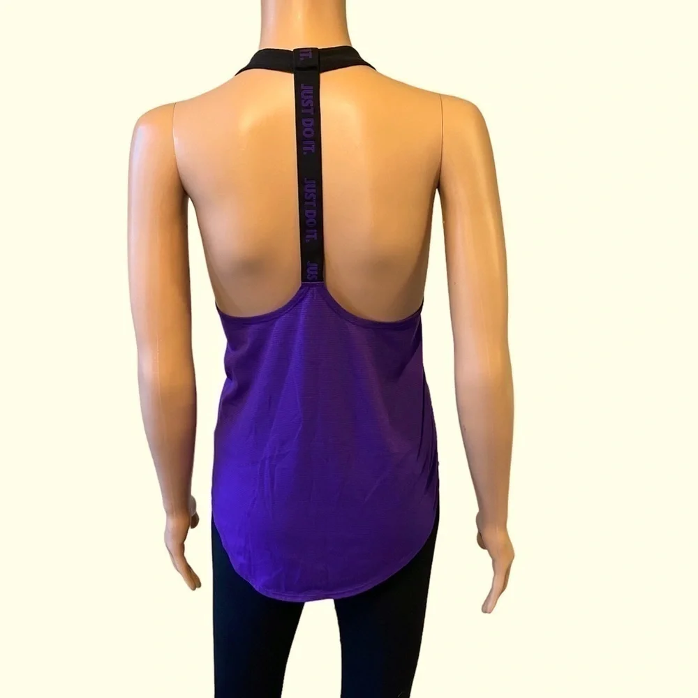 Nike elasticka Grx racer tank top purple woman’s size medium like new